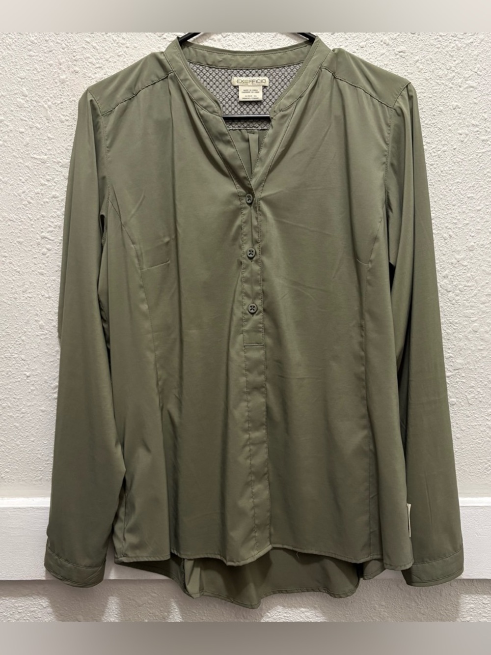 Exofficio Green Lightweight Collarless Button Down Size M